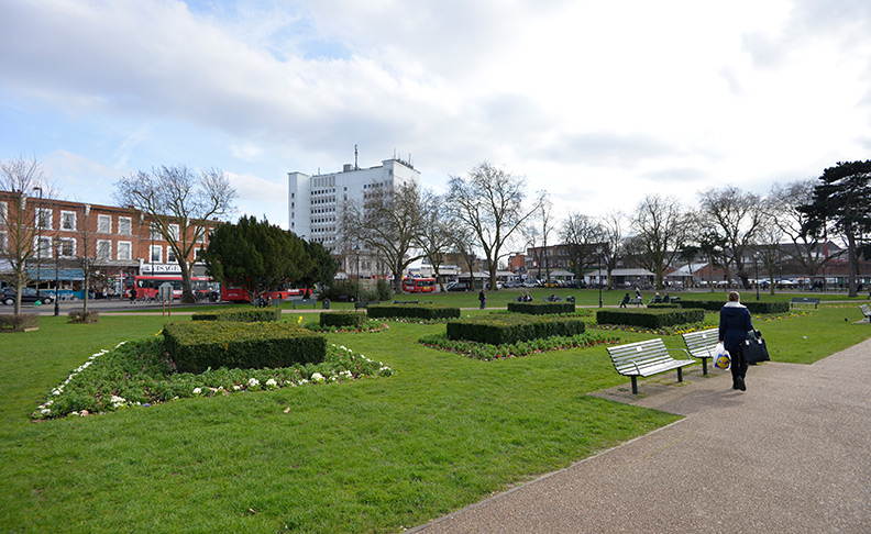 Ealing