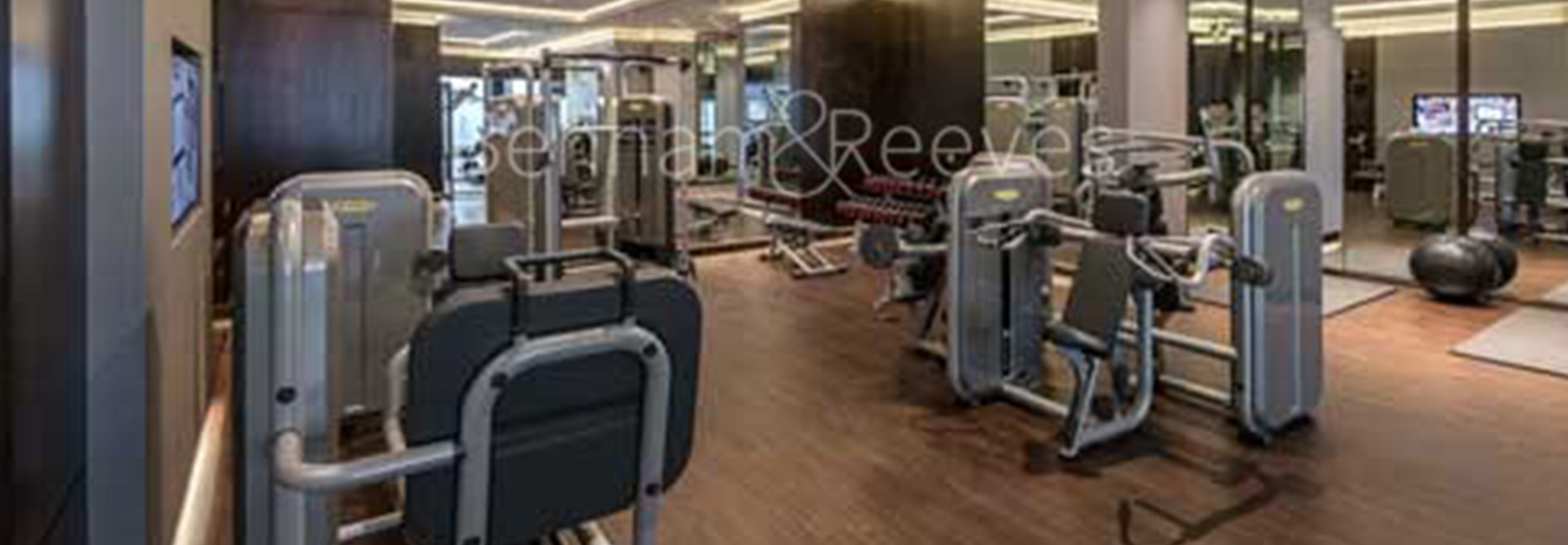 Dickens Yard gym - 7