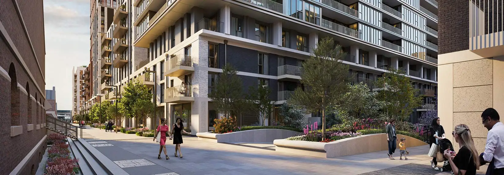 London dock exterior - 4