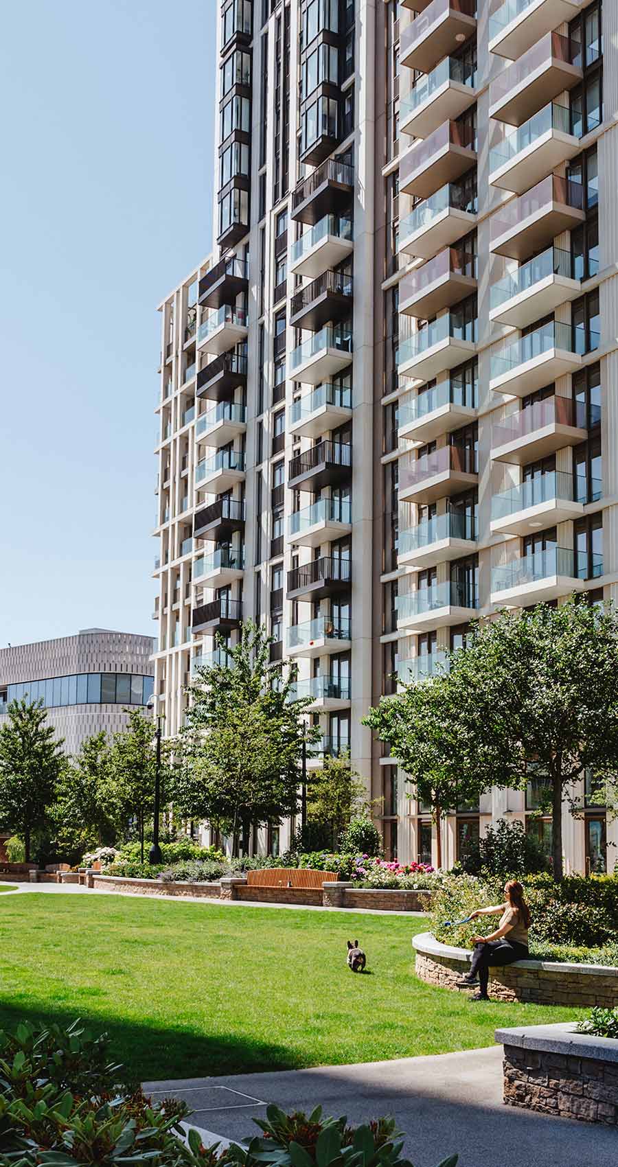 White City Living（ホワイト・シティ・リビング）